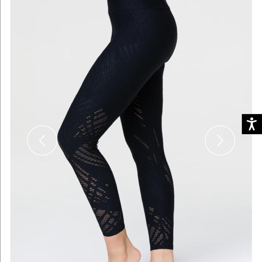 Onzie Selenite Midi legging- NWOT